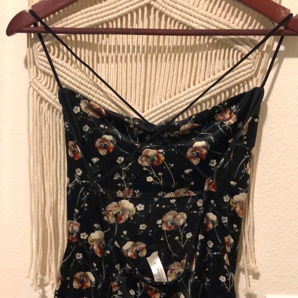 Floral strappy dress - Picture 3 of 3